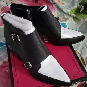 NIB Reese Circus by Sam Edelman Booties Punk 7.5